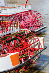 paddlewheels of an old sternwheeler © Christian Müller