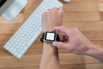 Man hand using smart watch