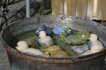 Gartendekoration: Enten im Mini Teich