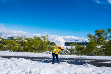 snowball fight!