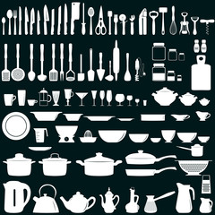 Set of kitchen untesils