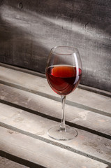 Wine. Wine glasses. Red wine.
