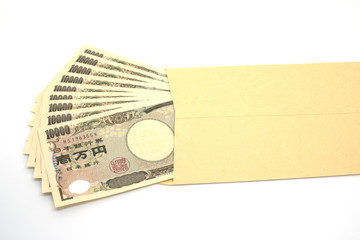 封筒に入った一万円札