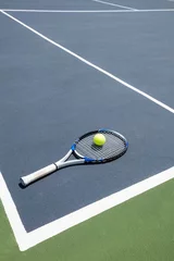 Rolgordijnen Tennis racquet and ball in court © WavebreakMediaMicro