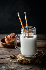yogurt with baked apple