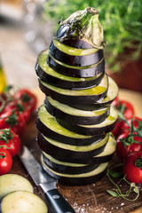 Frische auberginen  © karepa