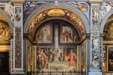 Fototapeta na wymiar Milano, Dipinti chiesa San Maurizio