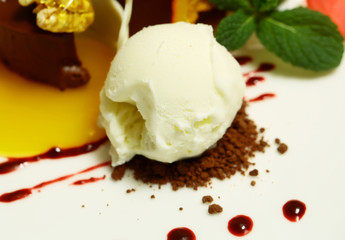 Ice cream ball
