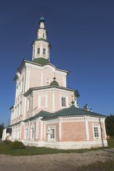 Fototapeta na wymiar Christmas Church in the city of Totma, Vologda Region, Russia