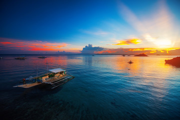 Obraz na płótnie Canvas sunset and sea