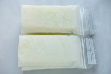 Frozen breast milk storage bags