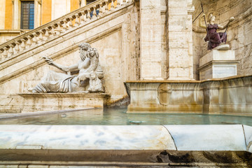 Fototapeta na wymiar fountain in Rome