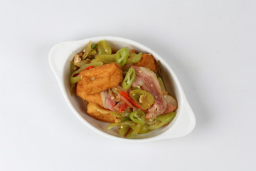 Fried green pepper with tofu and becon