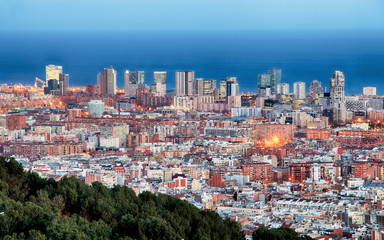 Barcelona miasto nocą, Hiszpania - obrazy, fototapety, plakaty