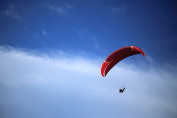 parachute in to the sky