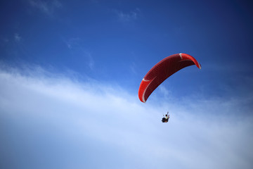 parachute in to the sky