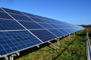 太陽光発電用ソーラーパネル