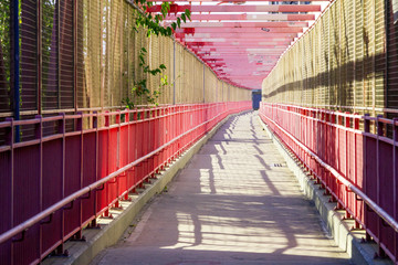 Naklejka premium Walkway Across Williamsburg Bridge between Manhattan and Brooklyn in New York City