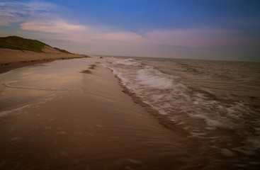 Fototapeta na wymiar lonely beach at sunset