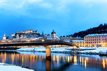 Fototapeta premium Beautiful view of the historic city of Salzburg with Salzach riv