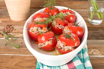 Gefüllte Tomaten