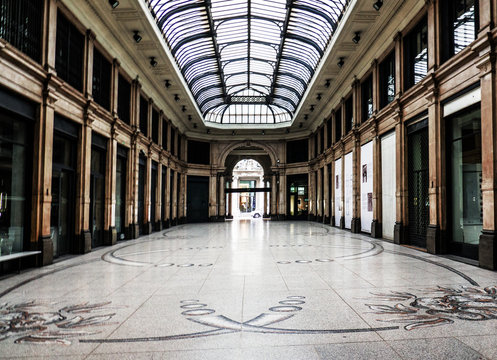 Milano, galleria Meravigli.Centro citt&agrave;