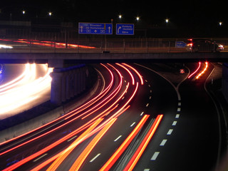 Lichtgeschwindigkeit