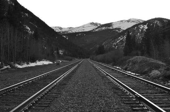 Parallel train tracks in mountains