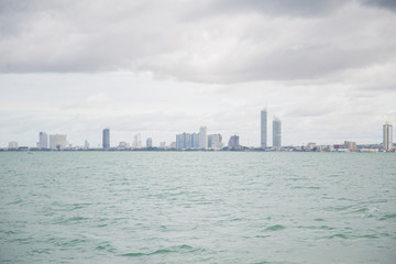 Obraz premium Views of Pattaya from the ship in the Gulf of Thailand.