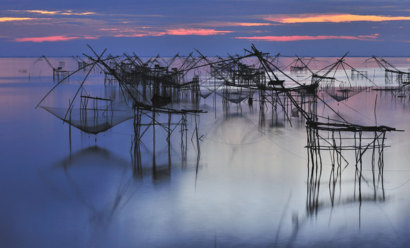 Yor Yak Pakpra, Thailand