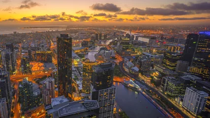 Foto op Plexiglas Aerial view of dramatic sunset at Melbourne city skyline © mezairi