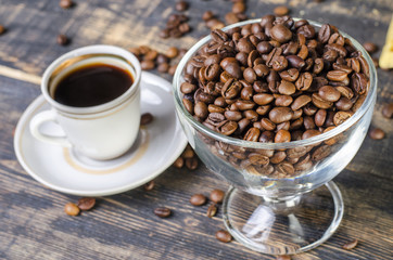 coffee beans on white background cup