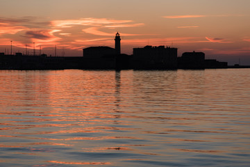 Imbrunire sui palazzi di Trieste