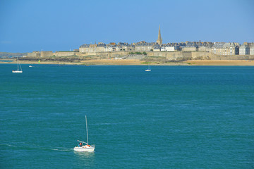 Saint-Malo, Bretagne, von Dinard aus gesehen