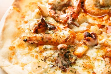 pizza with sea food