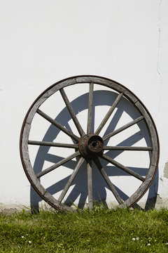 Stemmer M&uuml;hle (Minden) - Altes Wagenrad