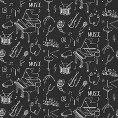 Seamless pattern Hand drawn doodle Music set. Vector illustration. Musical instrument and symbols icons collection. Cartoon sound elements: Notes, Piano, Violin, Drum, Headphones, Cassette, Megaphone