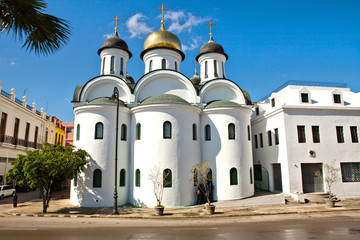 Fototapeta na wymiar Orthodox cathedral in Havanna, Cuba