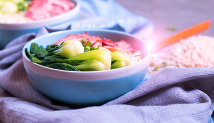 Instant noodles with shiitake mushrooms, pepper and onion in a b