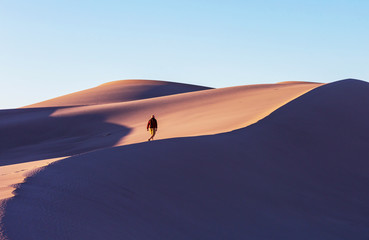 Fototapeta na wymiar Hike in desert