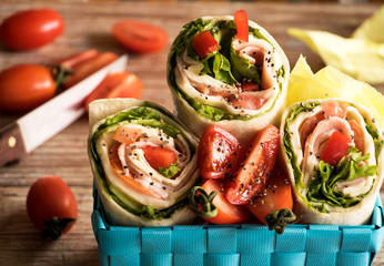 Lecker gefüllte Wraps, 