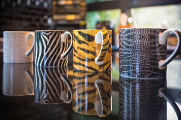 Animal skin coffee mugs - 133803581