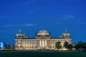 Famous Reichstag building, seat of the German Parliament (Deutscher Bundestag), in the evening, Berlin, Germany, Europe