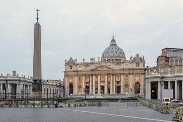 Fototapeta na wymiar St. Peters Basilica (Basilica di San Pietro) in Vatican City, Rome, Italy, Europe
