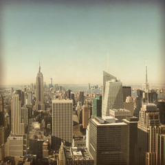 Fototapeta na wymiar New York City Manhattan skyline. Grunge and retro style.