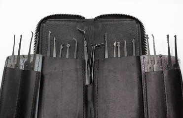 an lock pick