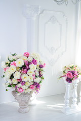 beautiful decoration of flowers in the interior
