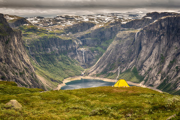 Fototapeta premium View on the lake from the road Trolltunga Ringedalsvatnet