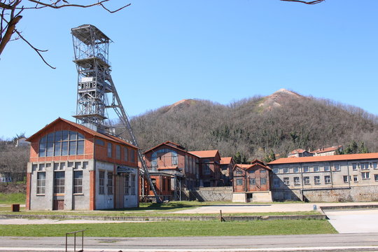 Saint-Etienne Puits Couriot Rh&ocirc;ne-Alpes Auvergne