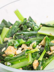 Japanese cuisine, fried egg and spinach